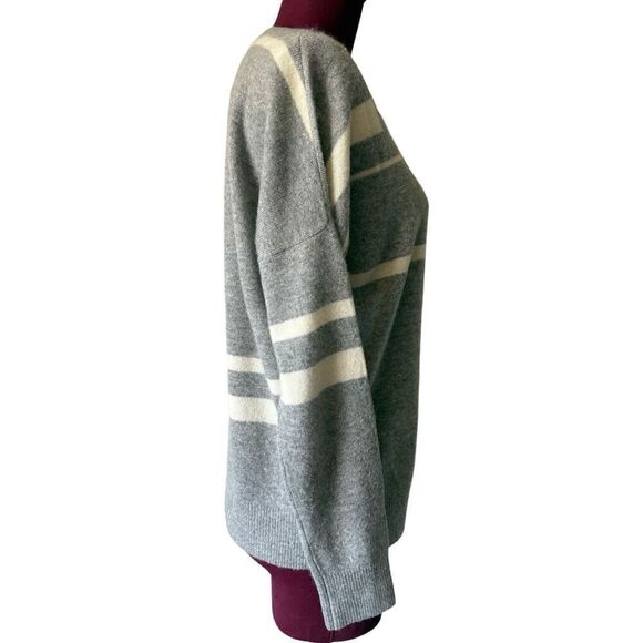 Repeat Cashmere Crewneck Sweater size S Gray Geometric - Picture 7 of 7